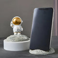 Astronot telefon tutucu